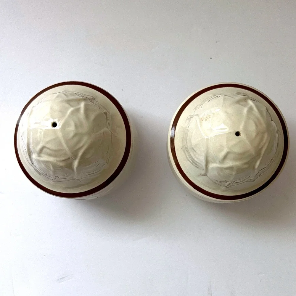 Vintage Ceramic Floral Salt‎ and Pepper Shakers Set Kitchen Decor Cottagecore